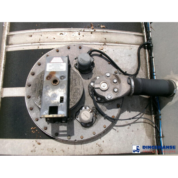 2011 ليك لاند OTHERS-43063954