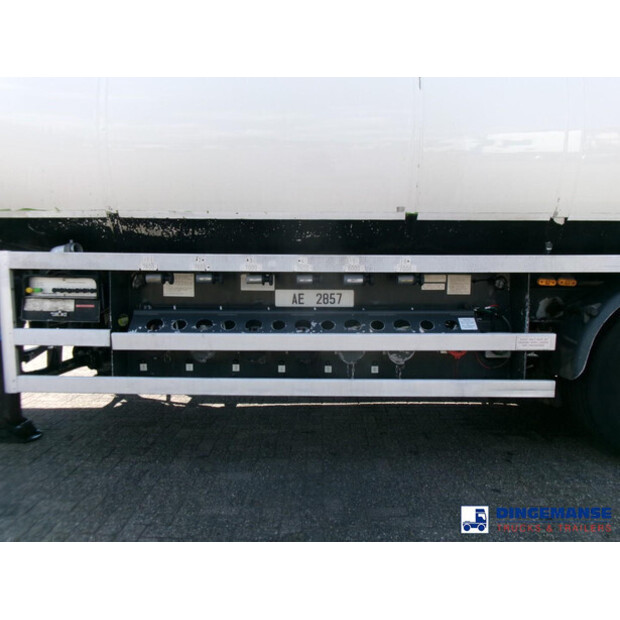 2011 ليك لاند OTHERS-43063974