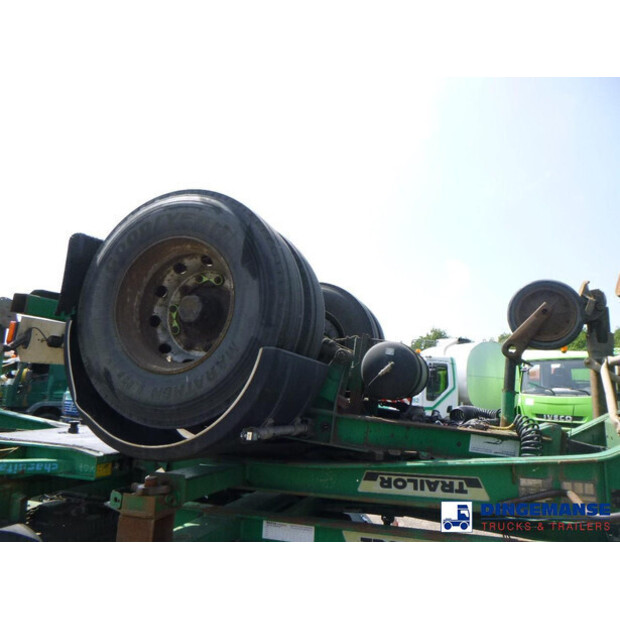 2004 آسكا Stack-43064488