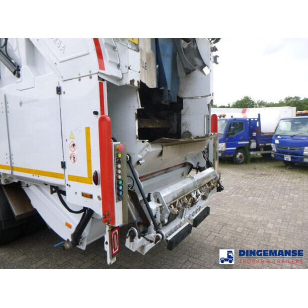 2017 Mercedes-Benz Econic 2630-43064672