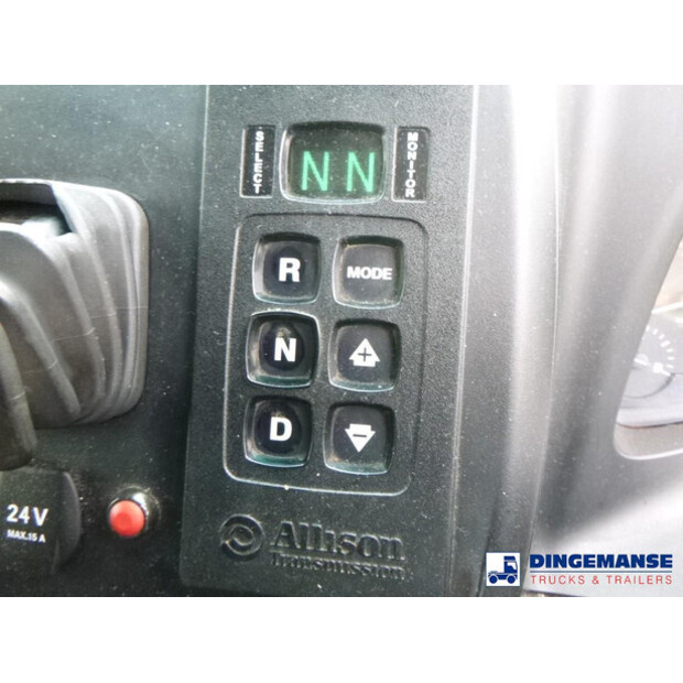 2017 Mercedes-Benz Econic 2630-43064681