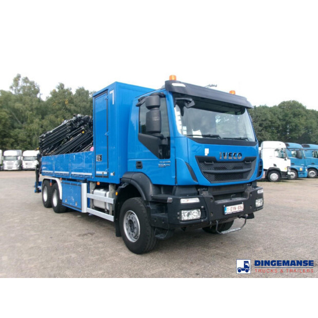 2013 Iveco AD260T33-43065073