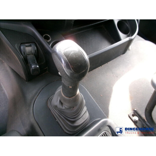 2013 Iveco AD260T33-43065094