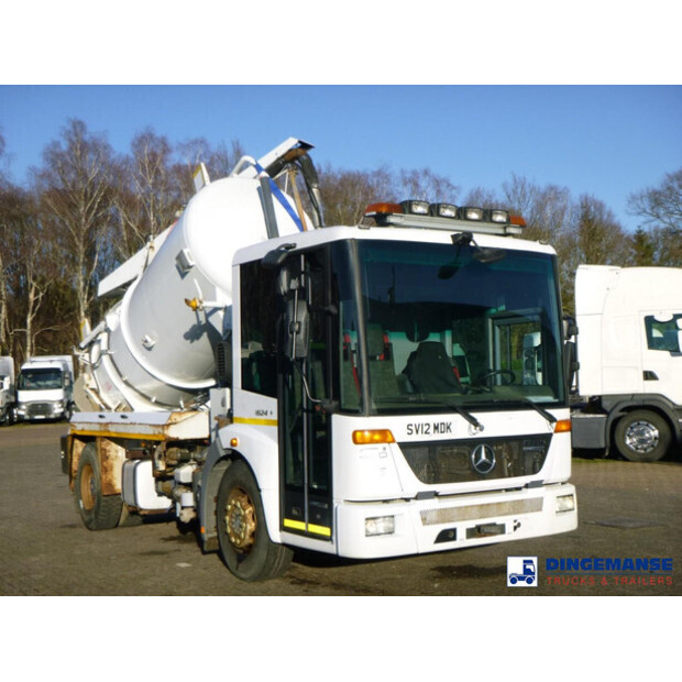 2012 Mercedes-Benz Econic 1824-43065487