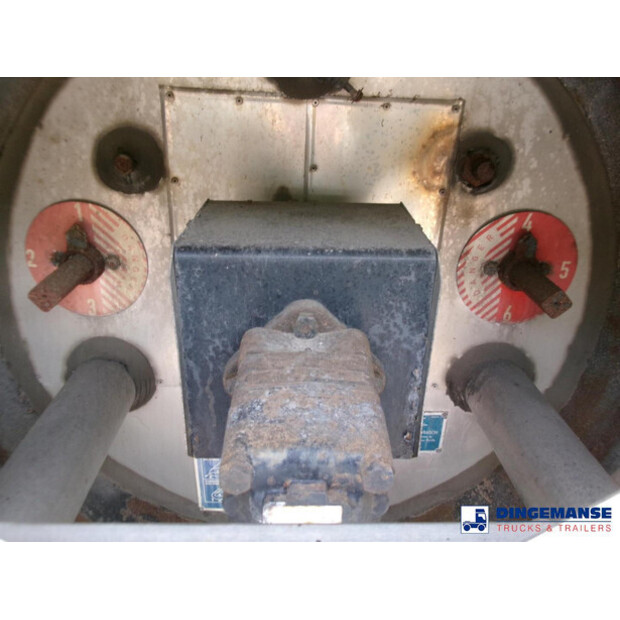 2005 مايزونوف OTHERS-43065633