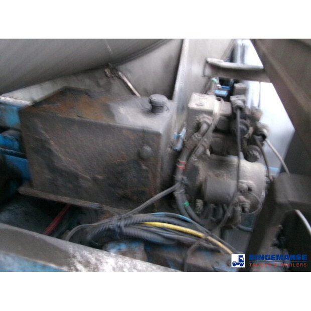 2008 WHALE OTHERS-43066665