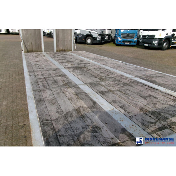 2004 كينج OTHERS-43067212