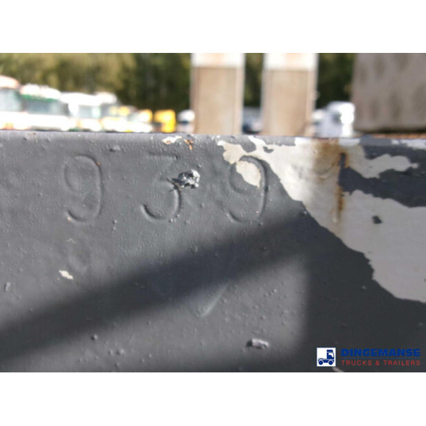 2003 كينج OTHERS-43067967