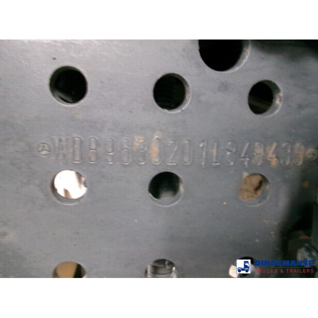 2014 مرسيدس بنز Antos 2533L 6x2 Euro 6 curtain sider-43068766