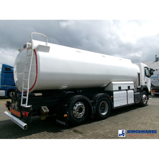 2015 فولفو FM380-43068792