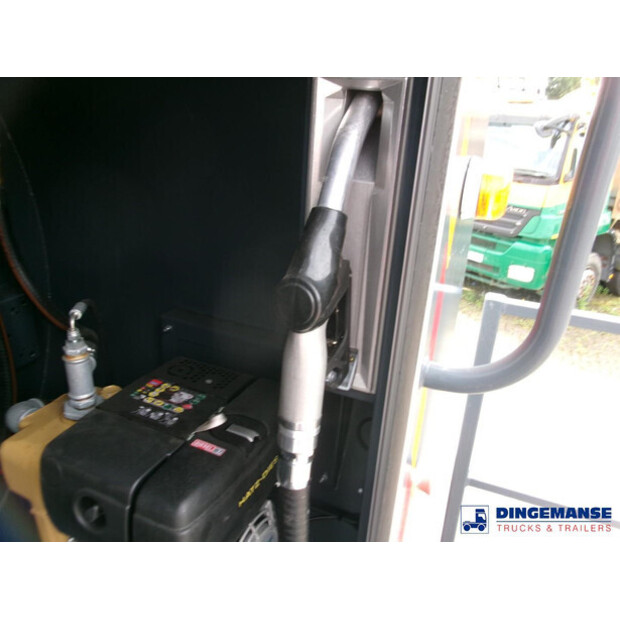 2010 مان HX 18.330-43069164