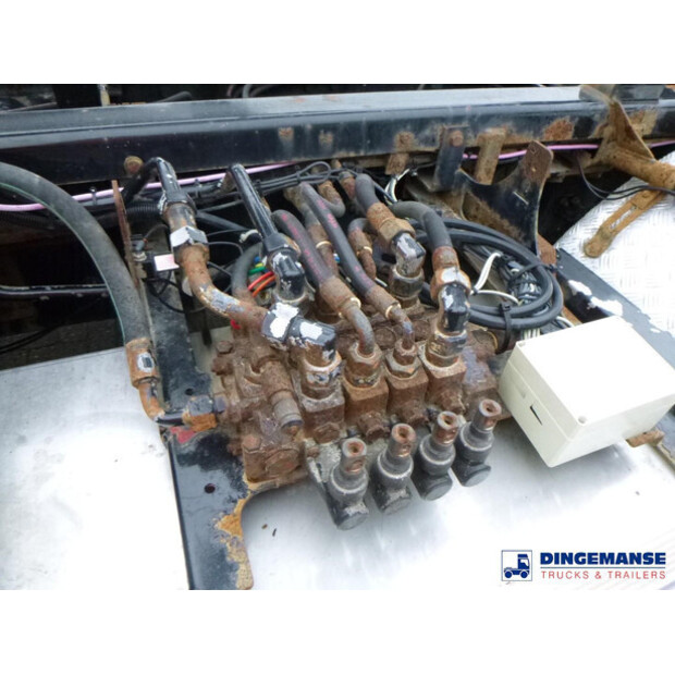 2011 داف CF 85.410-43070726