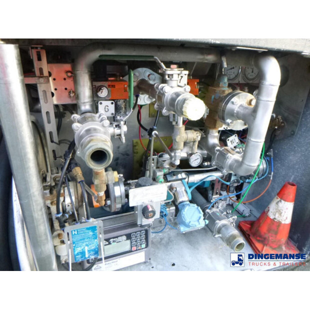 2012 Volvo FL260-43070811