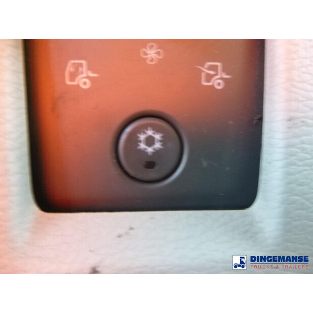 2012 Volvo FL260-43070817