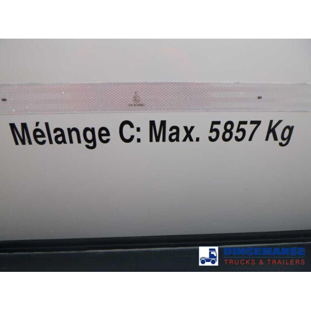 2012 Volvo FL260-43070824