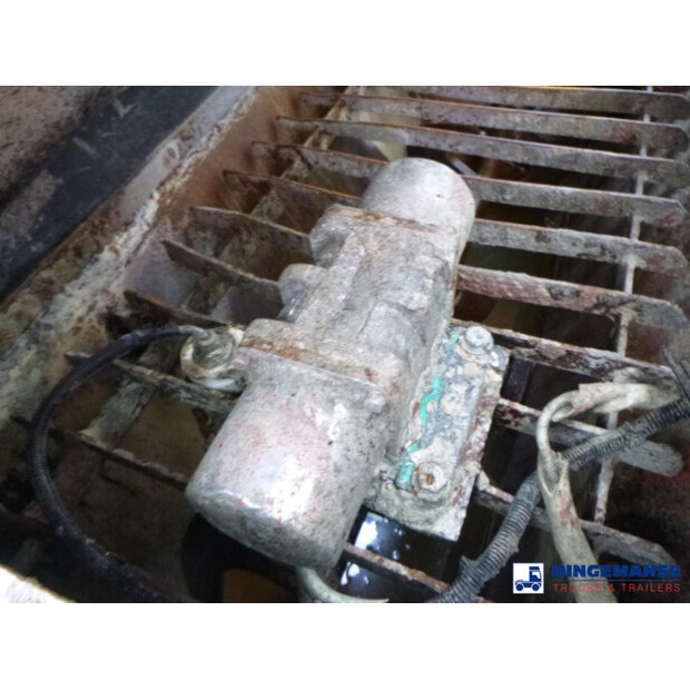 2018 مرسيدس بنز AROCS 3240-43070852