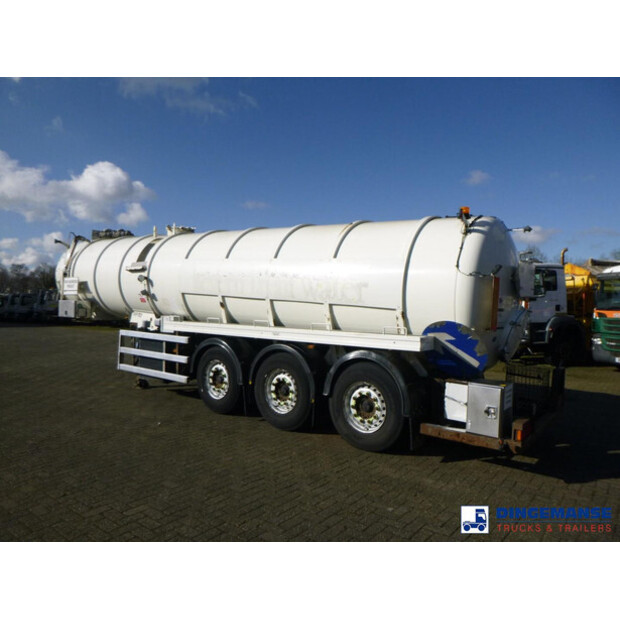 2006 WHALE OTHERS-43071990