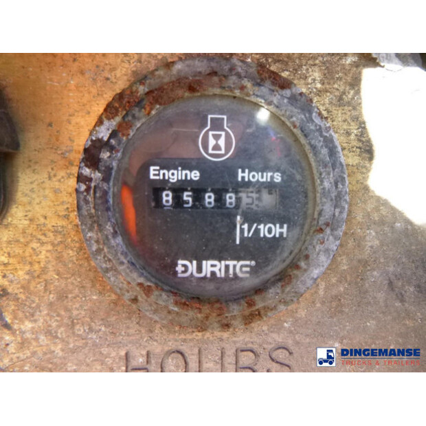 2006 WHALE OTHERS-43072001