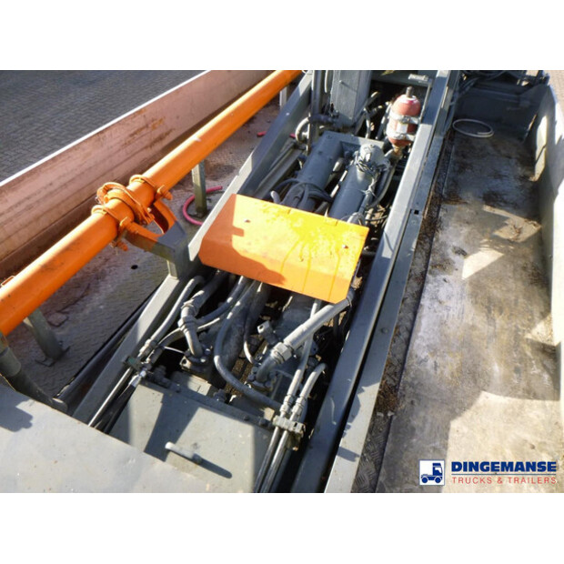 2002 Mercedes-Benz ATEGO-43072116