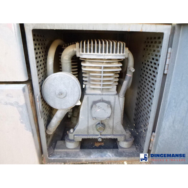 2002 Mercedes-Benz ATEGO-43072122