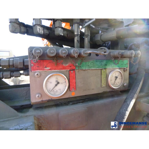 2002 Mercedes-Benz ATEGO-43072125