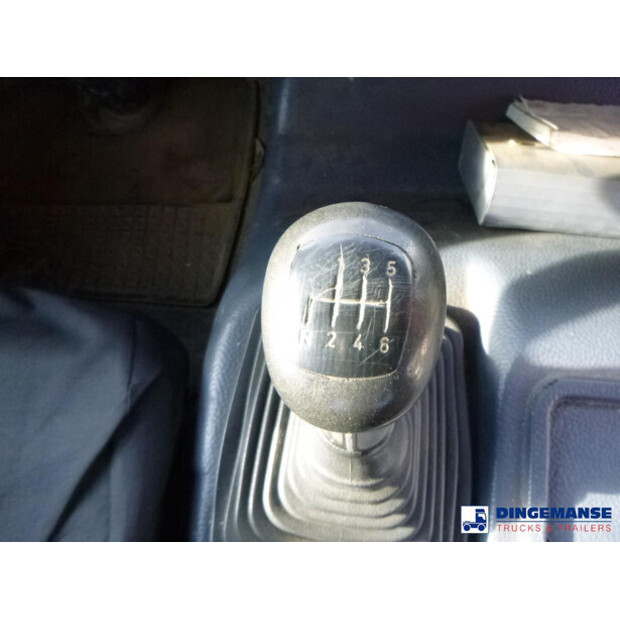 2002 Mercedes-Benz ATEGO-43072129