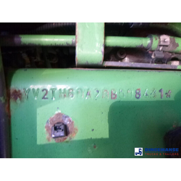 2011 فولفو FL290-43072299