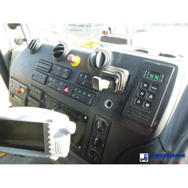 2016 Mercedes-Benz Econic 2630-43072535