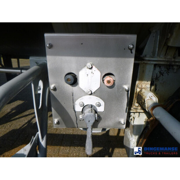 1995 ماجيار OTHERS-43072655