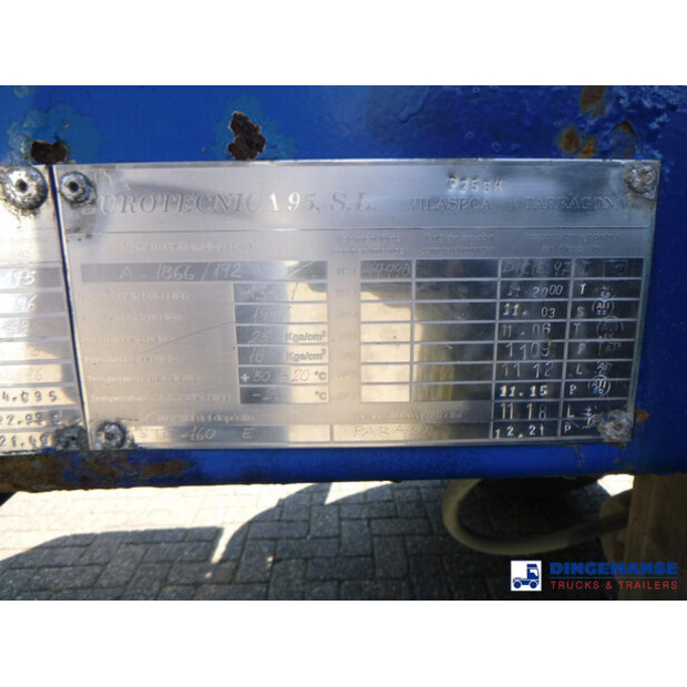 1997 إي يو OTHERS-43072763