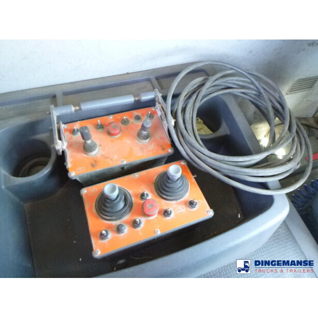 2010 سكانيا G 440-43073035