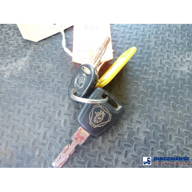 2010 سكانيا G 440-43073043