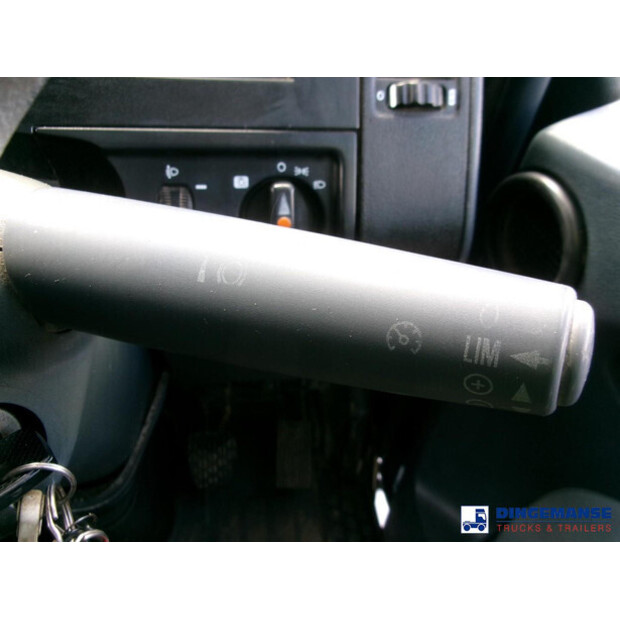 2003 Mercedes-Benz ATEGO-43073536