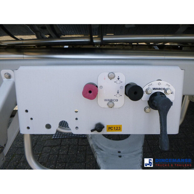 2017 LAG OTHERS-43073759