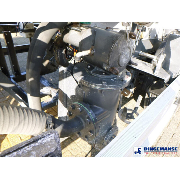 2016 Crossland OTHERS-43074326