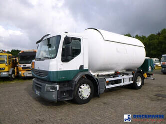 صورة ل ناقلات النفط 2010 رينو Premium 270.19