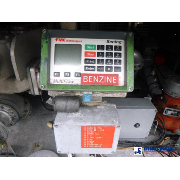 2001 لاج OTHERS-43075111