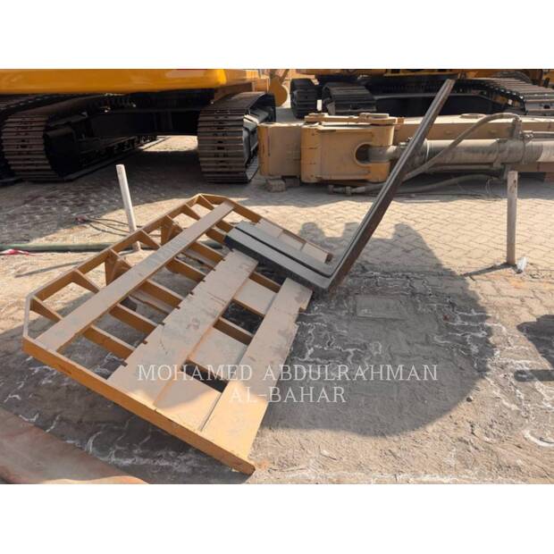 2022 SEM SEM655D-43076573