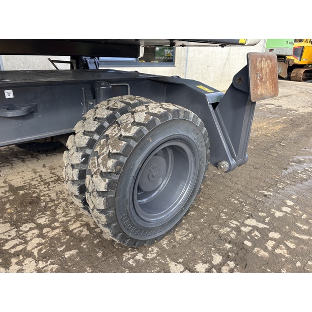 2021 FUCHS MHL340F-43082455