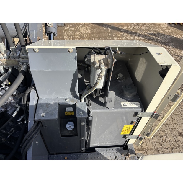 2021 FUCHS MHL340F-43082466