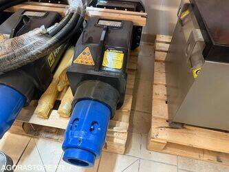 صورة ل مرفقات هامر SB300