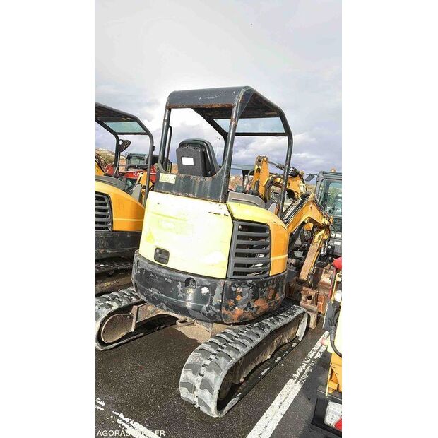 2014 BOBCAT E27-43090030