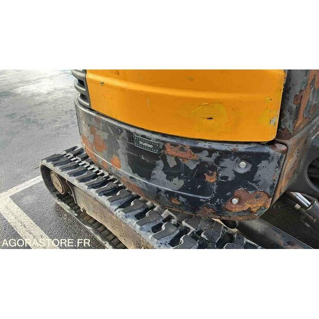 2014 BOBCAT E27-43090050