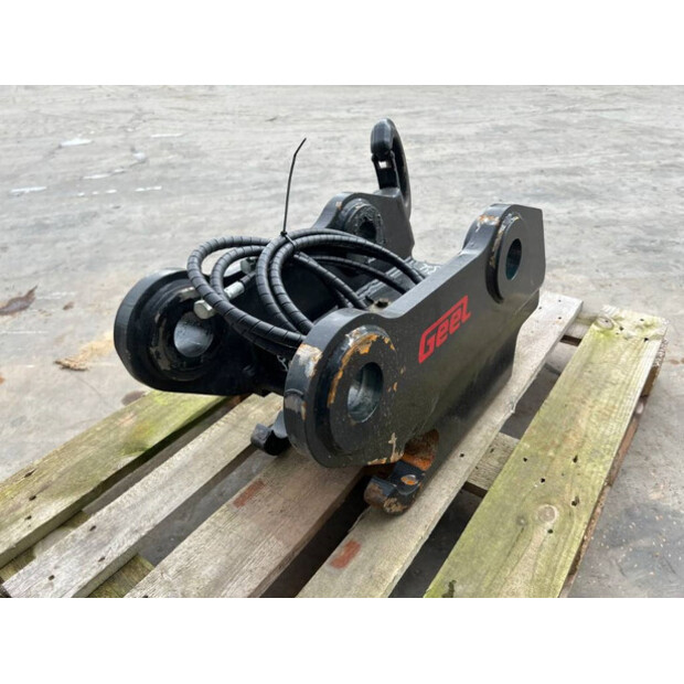 2024 Caterpillar 312D-43090602