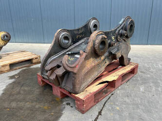 Image for ATTACHMENTS 2016 Caterpillar 349E