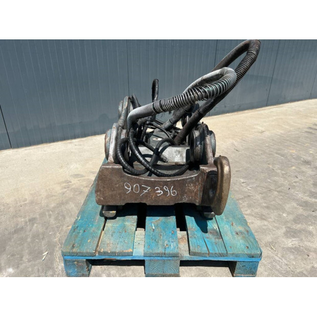 2009 OilQuick OQ70/55-43090689