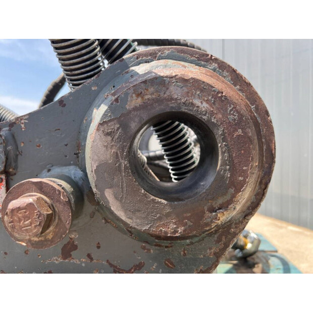 2009 OilQuick OQ70/55-43090698