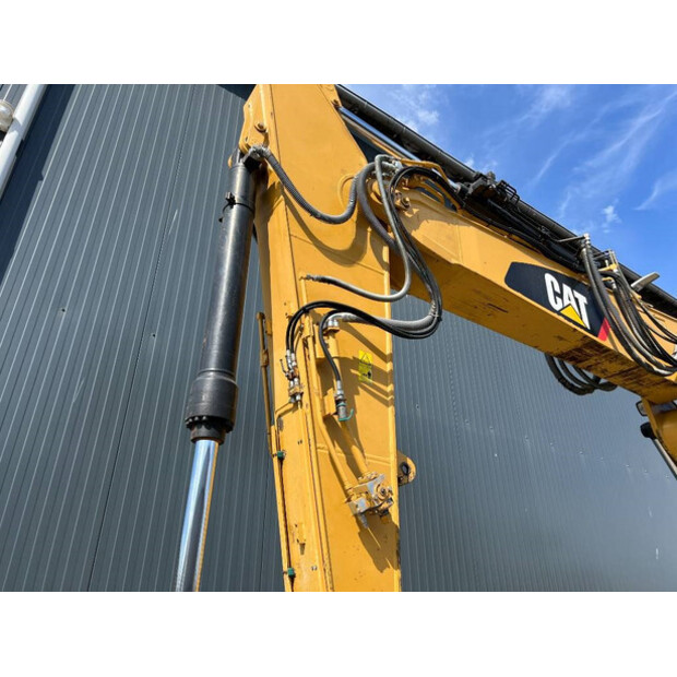 2010 Caterpillar 323D LN-43090790