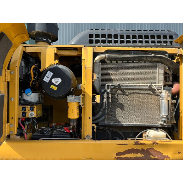 2010 Caterpillar 323D LN-43090800