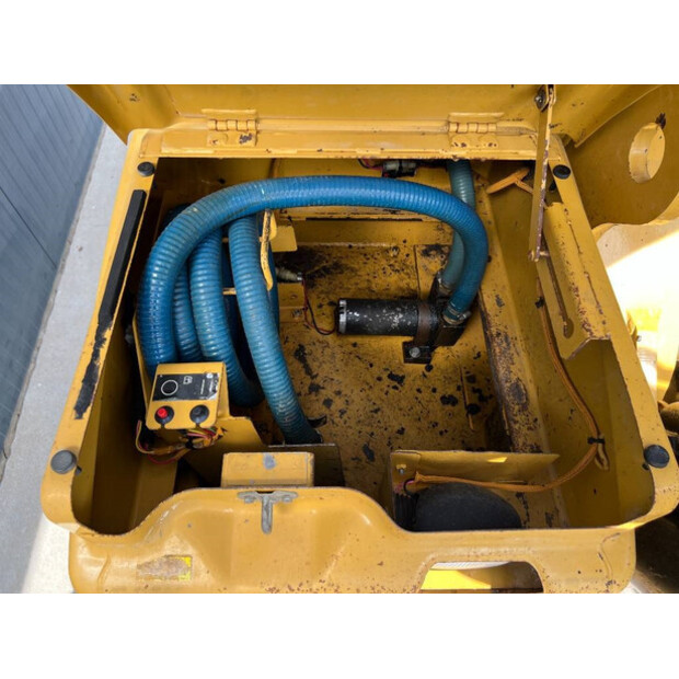 2010 Caterpillar 323D LN-43090802
